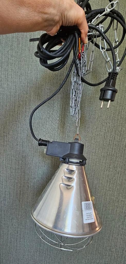 warmtelamp armatuur (zonder lamp), Dieren en Toebehoren, Pluimvee | Toebehoren, Zo goed als nieuw, Overige typen, Ophalen of Verzenden