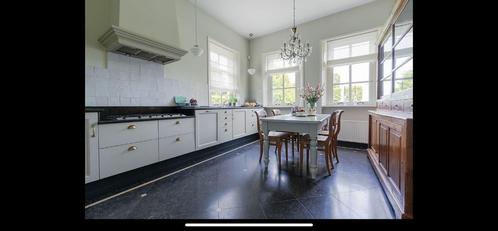 Compleet landelijk keuken met inbouw apparatuur zgan., Huis en Inrichting, Keuken | Complete keukens, Gebruikt, Hoekkeuken, Crème