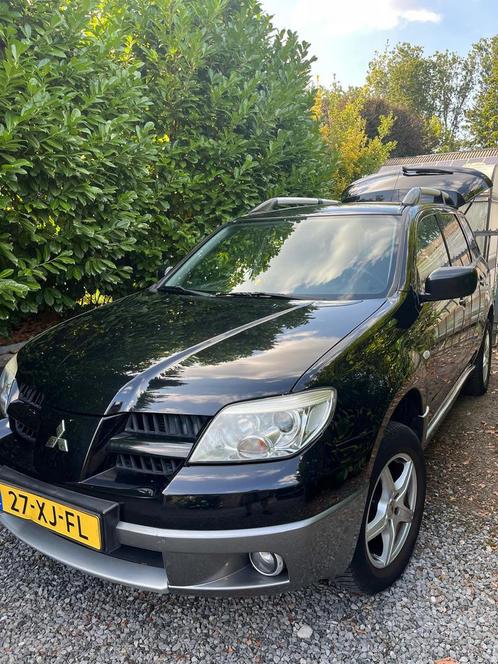 Mitsubishi Outlander 2.0 MPI 2WD 2007 Zwart lgp, Auto's, Mitsubishi, Particulier, Outlander, LPG, F, SUV of Terreinwagen, Handgeschakeld