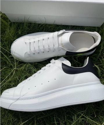 Alexander Mcqueen sneakers (ook direct op te halen) beschikbaar voor biedingen