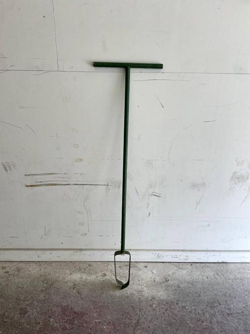 Gaatjesmaker voor in het gras, Tuin en Terras, Grasmaaiers, Gebruikt, Cirkelmaaier, Ophalen