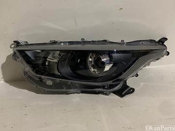 Toyota Yaris IV P210 Linker Koplamp Links beschikbaar voor biedingen