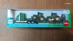 Siku 1837 Dieplader met John Deere traktoren, Hobby en Vrije tijd, Modelauto's | 1:87, Ophalen of Verzenden, Zo goed als nieuw