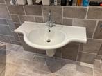 Mooie badkamerwastafel met kraan, Ophalen, 50 tot 100 cm, Zo goed als nieuw, Minder dan 100 cm