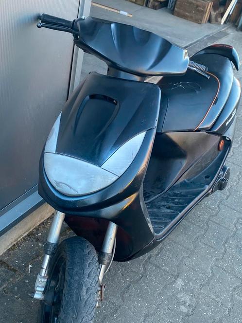 70cc vivacity, Fietsen en Brommers, Scooters | Peugeot, Vivacity, Ophalen