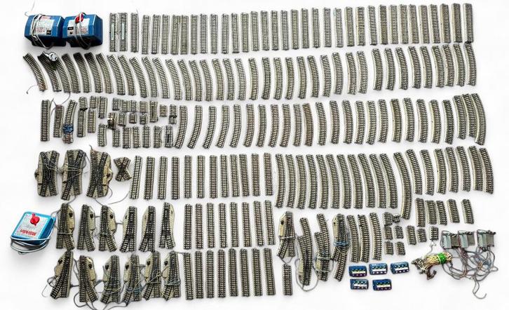 Grote partij Märklin M-rails + wissels + trafo’s en schakels, Hobby en Vrije tijd, Modeltreinen | H0, Zo goed als nieuw, Rails