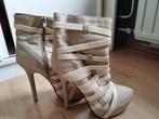 Beige laarzen, Kleding | Dames, Schoenen, Beige, Lage of Enkellaarzen, Ophalen of Verzenden, Zo goed als nieuw