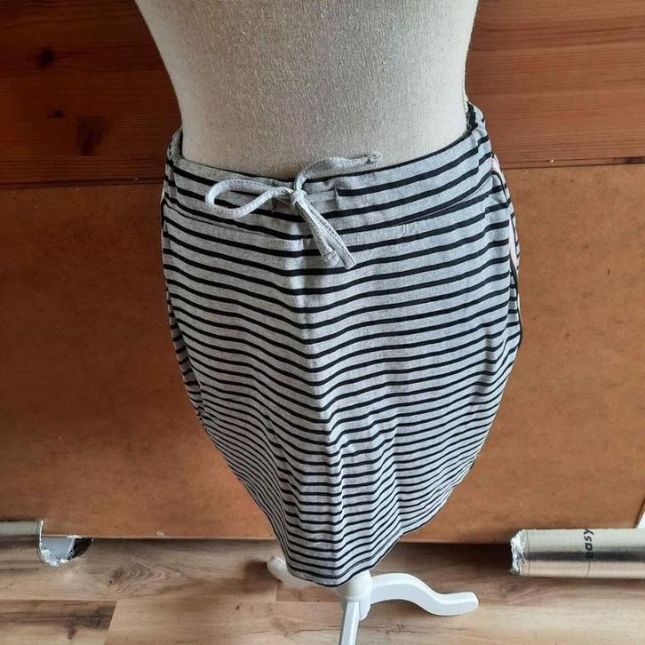 Grijze gestreepte sweatrok true spirit maat M, Kleding | Dames, Rokken, Zo goed als nieuw, Maat 38/40 (M), Grijs, Boven de knie