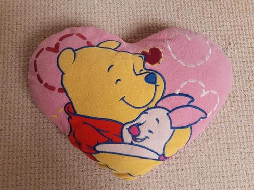 Winnie the Pooh kussentje - Disney, Kinderen en Baby's, Kinderkamer | Inrichting en Decoratie, Gebruikt, Kleed of Kussen, Ophalen of Verzenden