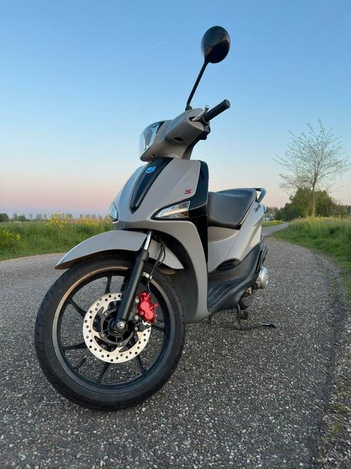 Piaggio Liberty S 2022, Fietsen en Brommers, Scooters | Piaggio, Zo goed als nieuw, Overige modellen, Maximaal 45 km/u, Benzine