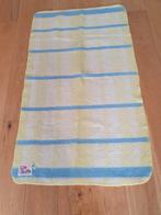 oude AaBb wollen deken kinderbedje, Huis en Inrichting, Woonaccessoires | Plaids en Woondekens, Ophalen of Verzenden, Gebruikt