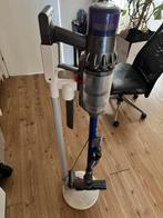 Dyson v11, defect. Met acces. en standaard. GEEN VERZENDING, Witgoed en Apparatuur, Stofzuigers, Ophalen, Gebruikt, Reservoir