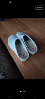 Klompen pago, Kleding | Dames, Ophalen of Verzenden, Zo goed als nieuw, Werkschoenen