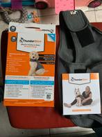 Thundershirt mt M, ZGAN, Dieren en Toebehoren, Ophalen of Verzenden, Zo goed als nieuw