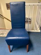 4 Kobalt Blauwe Leren Stoelen met Kersenhouten Poten, Huis en Inrichting, Stoelen, Ophalen, Gebruikt, Blauw, Leer