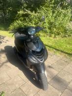Zip 2010, Fietsen en Brommers, Scooters | Piaggio, Zip, Ophalen of Verzenden, Zo goed als nieuw, Benzine