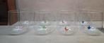 8 glazen,  drinkglazen met verschillende figuurtjes op bodem, Glas of Glazen, Ophalen of Verzenden, Overige stijlen, Glas