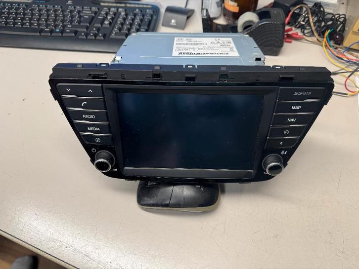 Radio/NAVI Infotainment systeem Hyundai i20 (2013-2019), Auto diversen, Autoradio's, Gebruikt, Ophalen of Verzenden