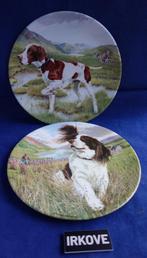 TWEE BORDEN JACHTHONDEN * Porselein *, Verzenden