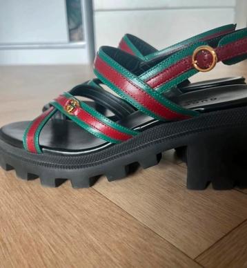Gucci Sandalen - Zo goed als nieuw! beschikbaar voor biedingen