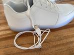 Schoenen met lichtjes in zool, Ophalen of Verzenden, Zo goed als nieuw, Overige kleuren, Sneakers of Gympen