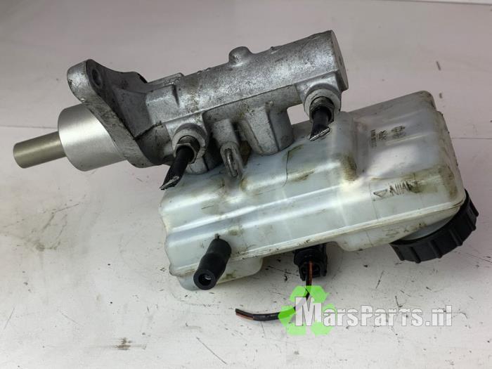 Hoofdremcilinder van een Opel Movano, Auto-onderdelen, Remmen en Aandrijving, Opel, Gebruikt, 3 maanden garantie, Ophalen of Verzenden