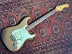 Fender Vintera '60 Roadworn Stratocaster 2021 Firemist Gold, Muziek en Instrumenten, Ophalen of Verzenden, Gebruikt, Solid body