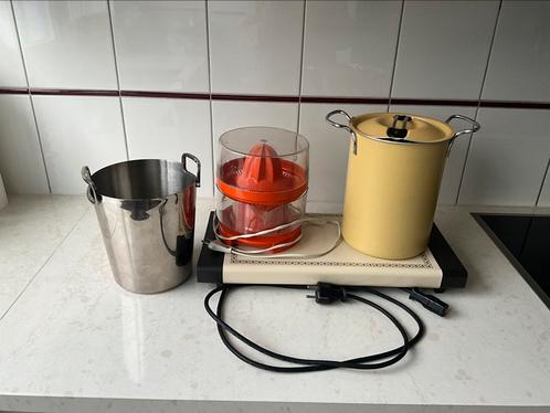 Te Koop Diverse Keukenbenodigheden !, Huis en Inrichting, Keuken | Keukenbenodigdheden, Ophalen