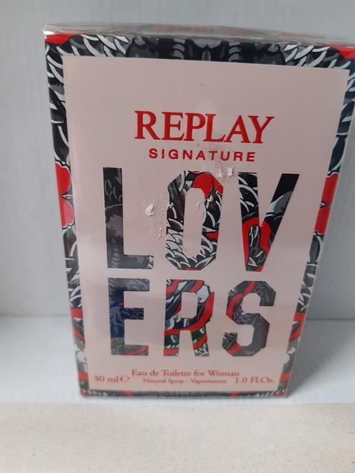 Replay signature lovers eau de toilette woman 30 ml, Sieraden, Tassen en Uiterlijk, Uiterlijk | Parfum, Nieuw, Ophalen of Verzenden