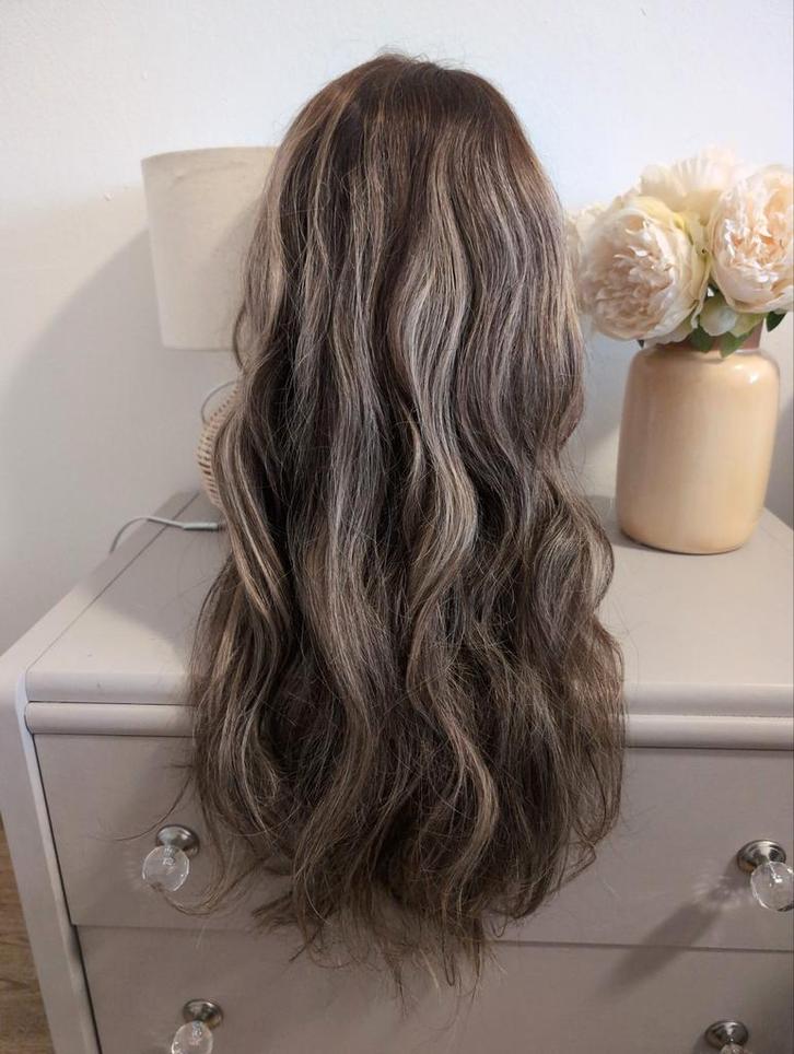 Echt haar lace haarwerk/ pruik bruin blond, Sieraden, Tassen en Uiterlijk, Uiterlijk | Haarverzorging, Zo goed als nieuw, Pruik of Haarverlenging