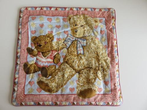 Kussenovertrek / kussenhoes Teddybeer (beer beren) en hart, Huis en Inrichting, Woonaccessoires | Kussens, Nieuw, Roze, Vierkant