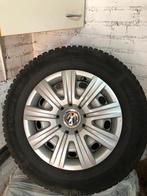 16 Inch Hankook Icept winterbanden Volkswagen Tiguan, Ophalen, 215 mm, 16 inch, Banden en Velgen