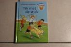 Ministicks Tik met de stick / Vivian den Hollander AVI M4, Ophalen of Verzenden, Zo goed als nieuw, Fictie algemeen