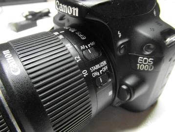 Canon 100D met zoom lens EF-S 10-18mm 1:4.5-5.6 IS STM lens beschikbaar voor biedingen
