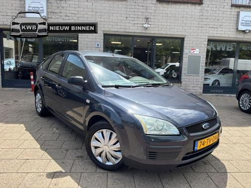 Ford Focus 1.6-16V Trend Airco Carplay Weinig KM NAP, Auto's, Ford, Bedrijf, Focus, ABS, Airbags, Airconditioning, Boordcomputer