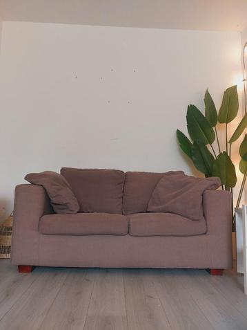 Gratis nette bank (160cm) beschikbaar voor biedingen