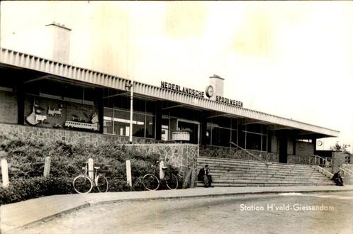H'veld-Giessendam - Station, Verzamelen, Ansichtkaarten | Nederland, Gelopen, Zuid-Holland, Voor 1920, Ophalen of Verzenden