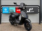 Vespa Sprint | Mat Zwart | Brom | 2023 | 10438 km | 1 eig, ., Maximaal 45 km/u, Ophalen of Verzenden, Zo goed als nieuw
