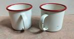 2 brocante/vintage emailen drink bekers/mokken, Overige materialen, Gebruikt, Ophalen of Verzenden, Overige stijlen