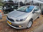 Kia Cee'd 1.4 CVVTnette auto lage km, Auto's, Voorwielaandrijving, Euro 5, Gebruikt, 4 cilinders