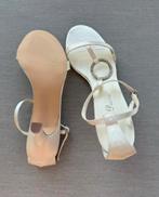 Pure & presouis Elegante Satijnen Hakken Maat 40 Nieuwstaat!, Wit, Nieuw, Sandalen of Muiltjes, Ophalen of Verzenden