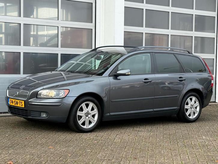 Volvo V50 1.8 Edition1 125PK Clima Cruise Trekhaak Rijklaar!, Auto's, Volvo, Bedrijf, V50, ABS, Airbags, Airconditioning, Boordcomputer