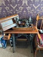 Singer naaimachine tafel, Antiek en Kunst, Ophalen