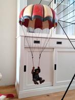 Hangende clown aan parachute, Ophalen of Verzenden, Zo goed als nieuw, Overige typen