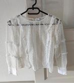 Witte kanten blouse maat XS van Mango, Kleding | Dames, Blouses en Tunieken, Mango, Wit, Ophalen of Verzenden, Zo goed als nieuw