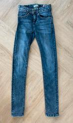 Vingino blauwe spijkerbroek maat 140, Broek, Nieuw, Vingino, Verzenden