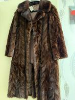 Lange Donkere Nertsmantel - Vintage Stijl, Ophalen of Verzenden, Gedragen, Maat 42/44 (L), Bruin