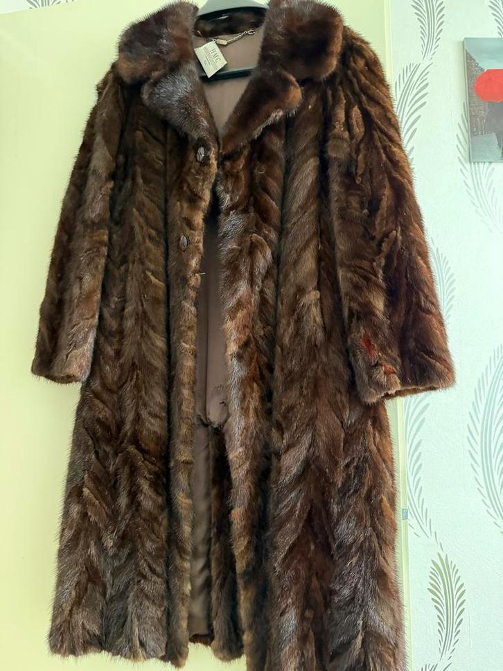 Lange Donkere Nertsmantel - Vintage Stijl, Kleding | Dames, Jassen | Winter, Gedragen, Maat 42/44 (L), Bruin, Ophalen of Verzenden