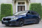 BMW 5-serie Touring 530e xDrive M-Sport PANO | LASER | HUD |, Auto's, 1935 kg, Gebruikt, Euro 6, Blauw