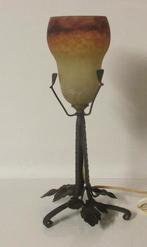 kleine art deco smeedijzer lamp met Muller kap, Verzenden